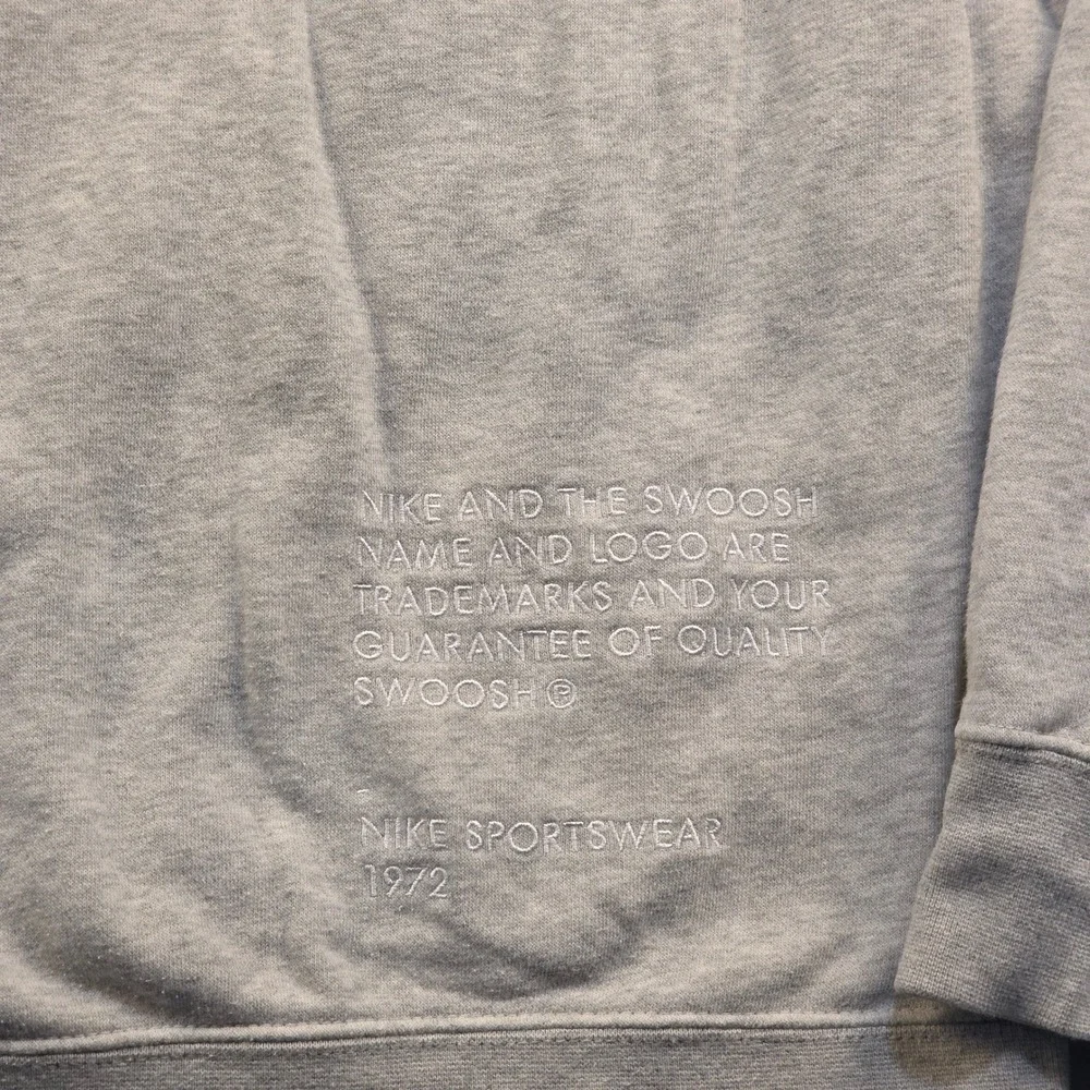 Nike Sportswear Mens Swoosh Pullover Hoodie‎ Heather Grey CJ4863-063 Medium